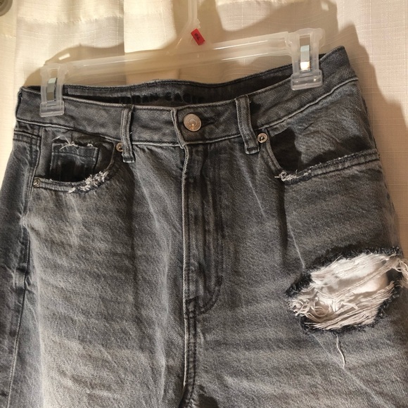 Mom jeans size 4 - Picture 2 of 7